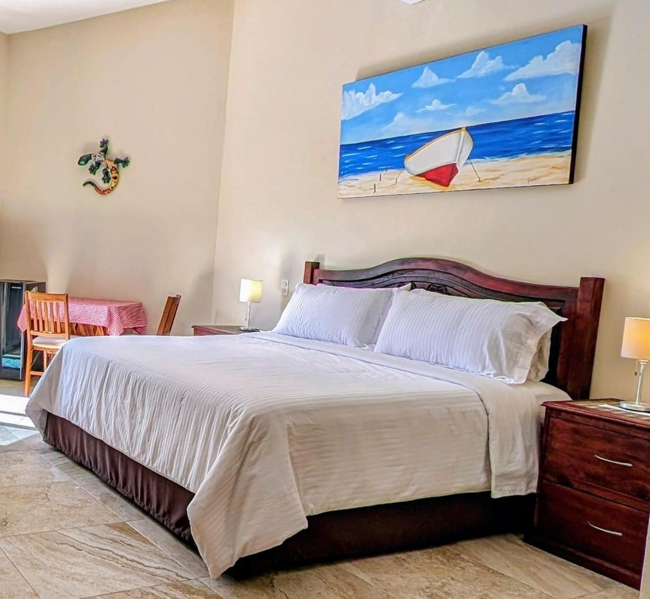 Myoli Wellness & Happiness Bnb Плая дел Кармен Екстериор снимка